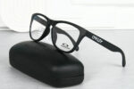 Oakley 0OX8137A